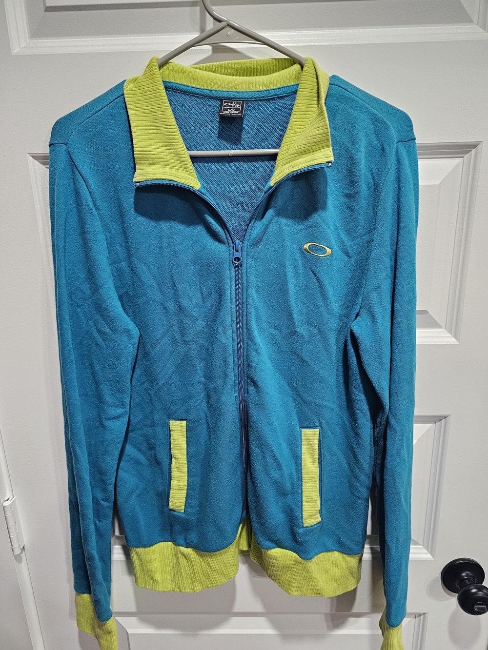 Oakley Mens Blue And Lime Green Jacket